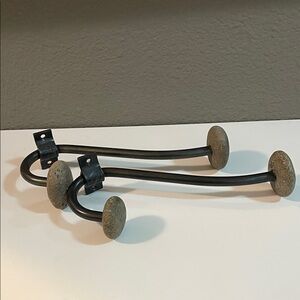 River rock Black and Brown Wall Hooks